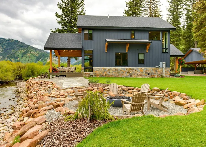 Holiday home Modern Turnerville W/ Hot Tub & Scenic Views Thayne